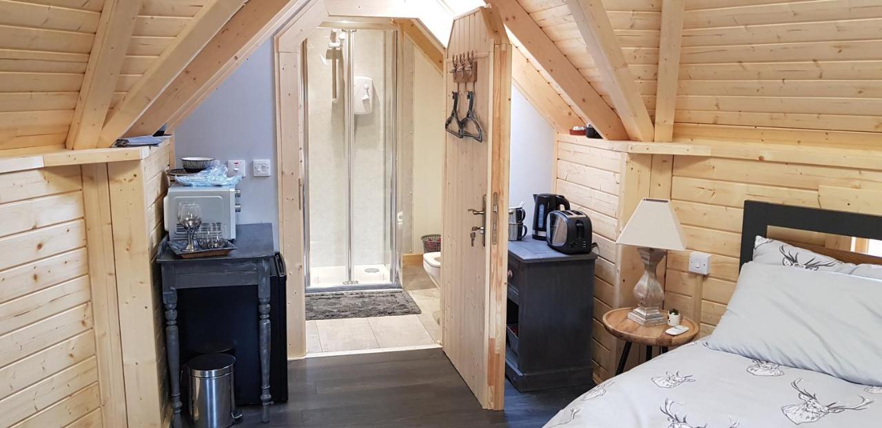 Unique Luxury Cabin 因弗内斯 外观 照片